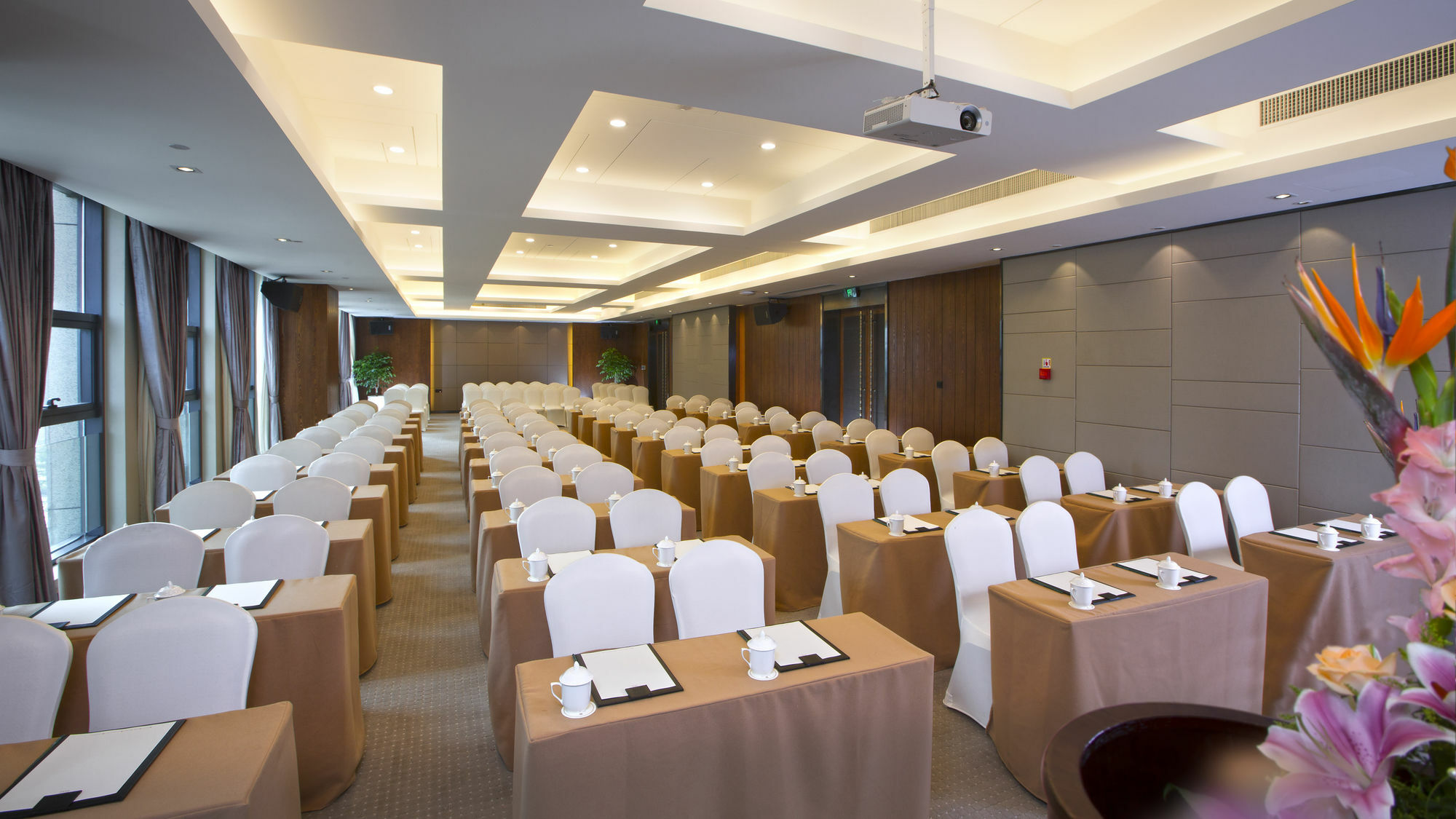 Ssaw Boutique Hotel Delan Mogan Mountain Deqing Экстерьер фото